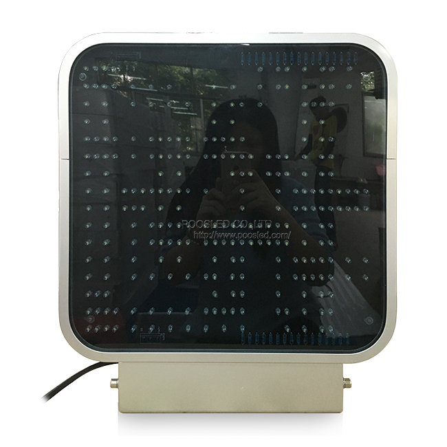 Customized Japan Parking Sign Manufacturer 2 Years Warranty Outdoor LED Display Board